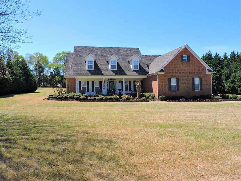 Property Photo:  99 Rolling Oaks Drive  TN 38343 