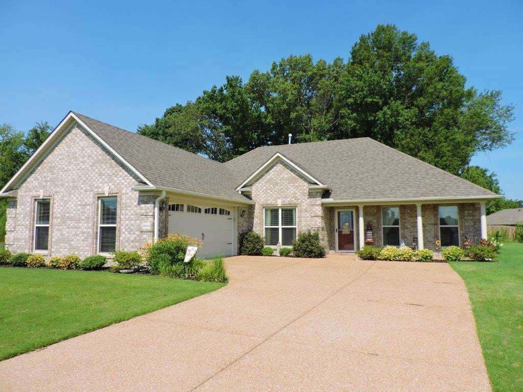 Property Photo:  17 Lillie Cove  TN 38305 