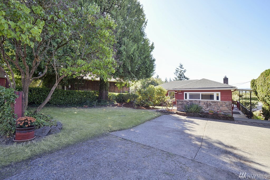 Property Photo: 15911 23rd Ave SW WA 98166