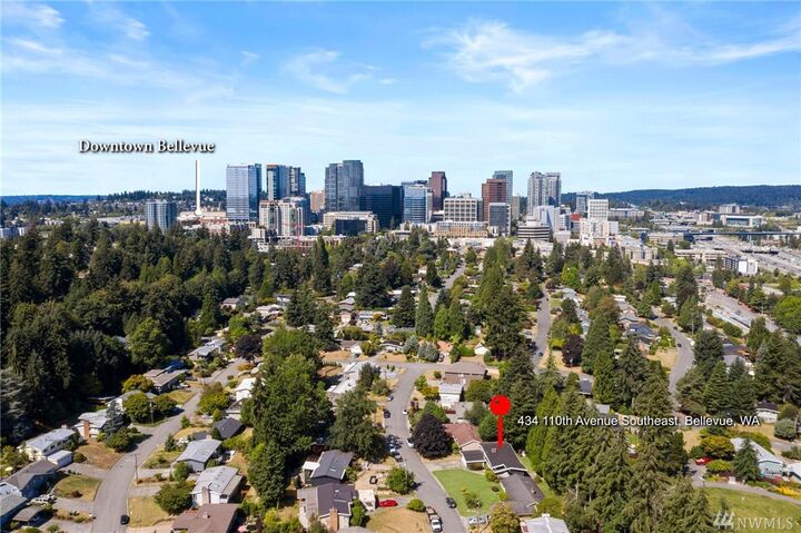 Property Photo: 434 110th Avenue SE WA 98004