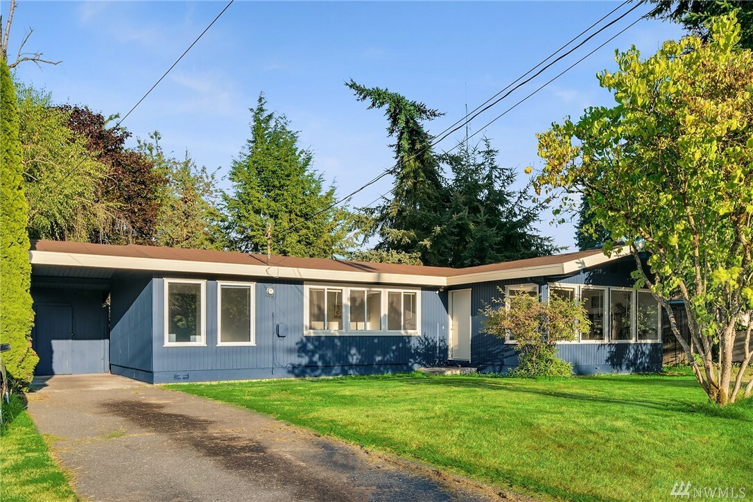 Property Photo:  20817 3rd Ave W  WA 98036 