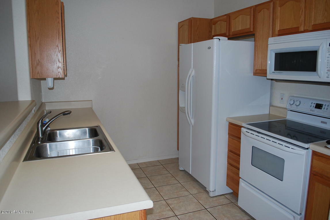 Property Photo: 368 Robin Court AZ 85635