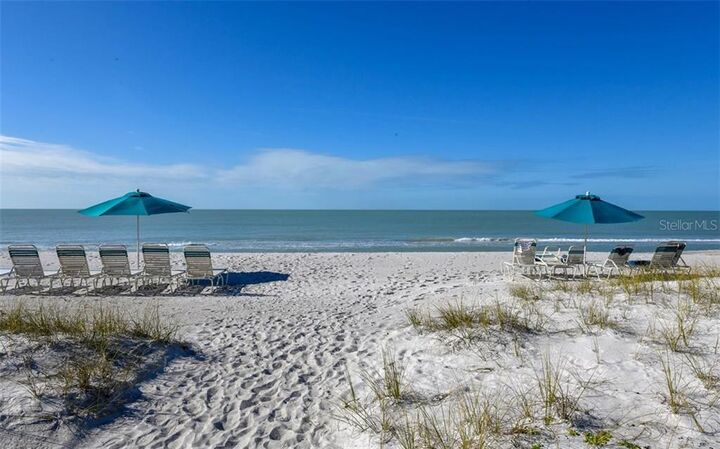 Property Photo: 2039 Gulf Of Mexico Drive G3-208 FL 34228