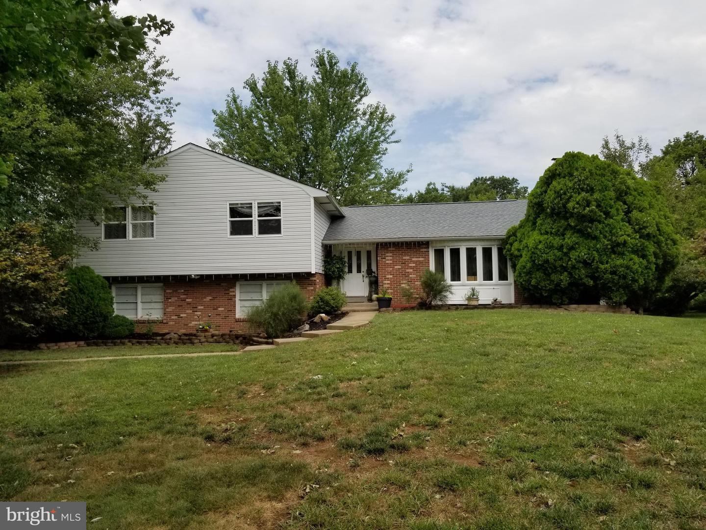 Property Photo: 93 Highland Drive PA 18954
