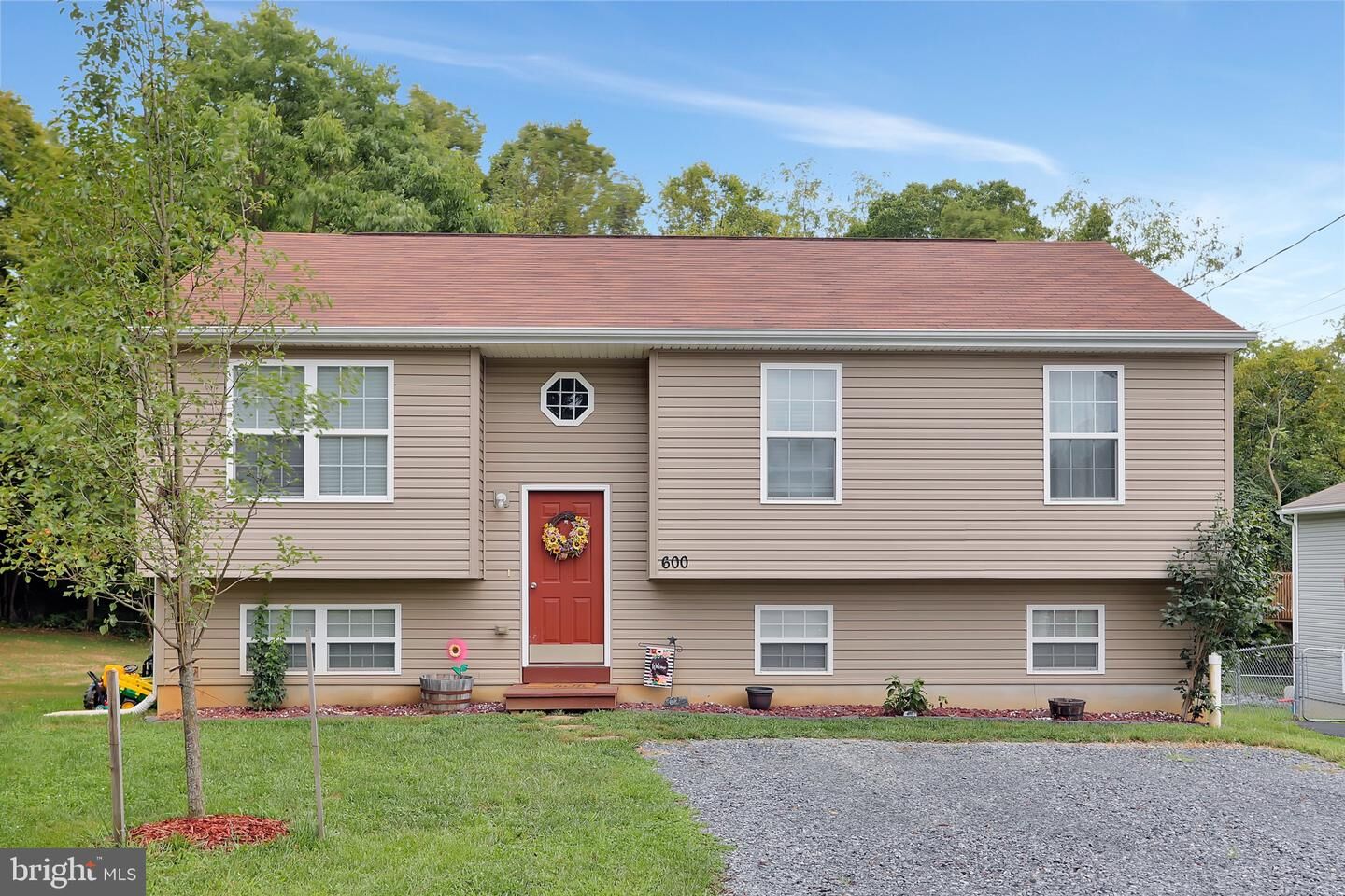 Property Photo: 600 Forrest WV 25438