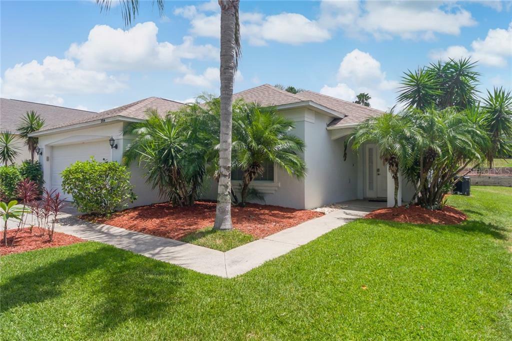 Property Photo:  204 Greeley Loop  FL 33897 