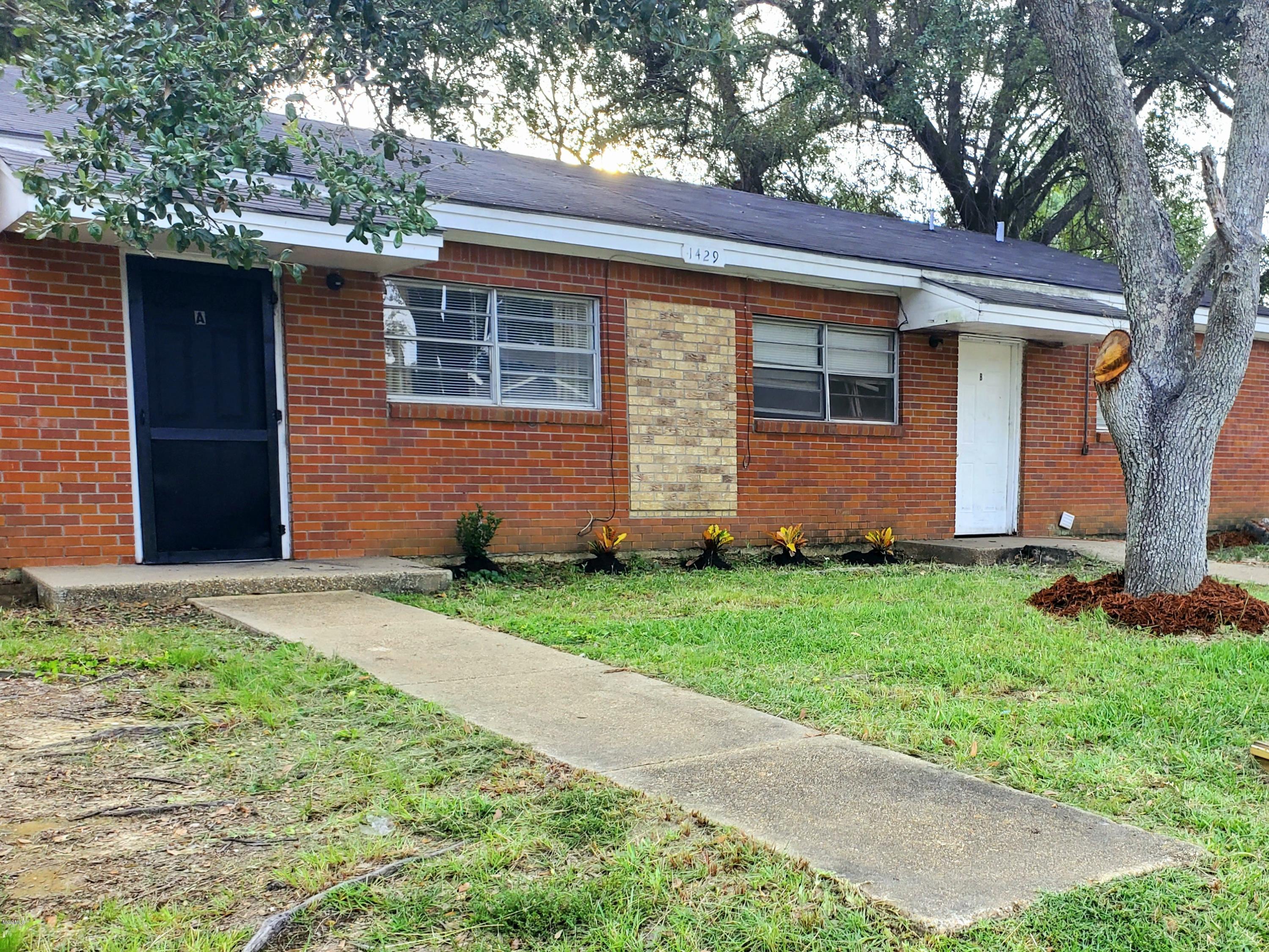 Property Photo: 1429 Jo Ellen Circle MS 39501