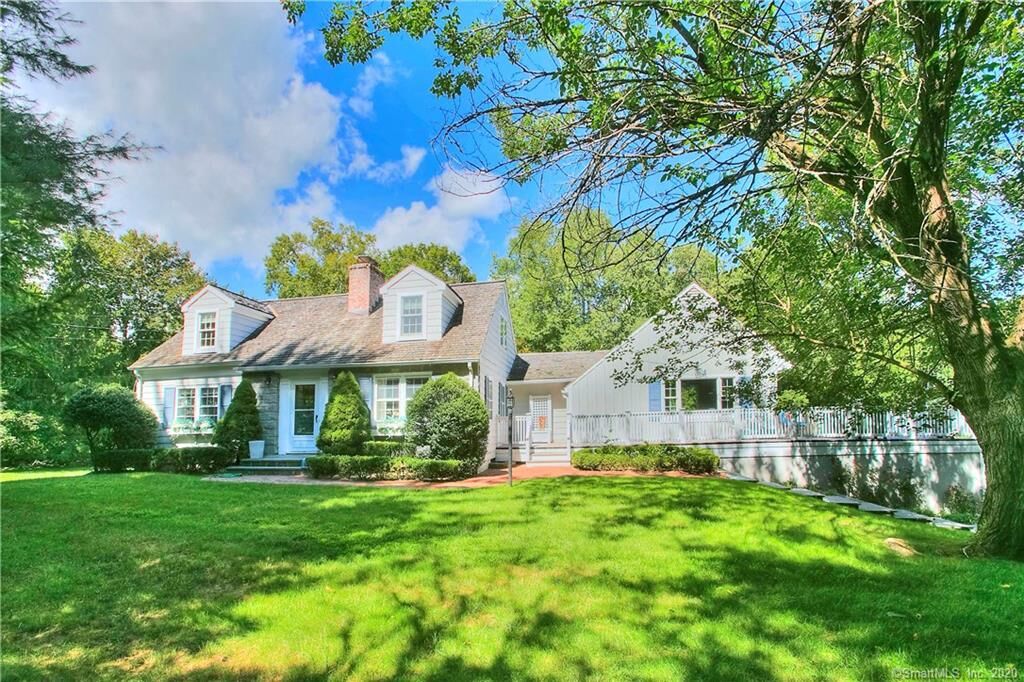 Property Photo: 2120 Bronson Road CT 06824
