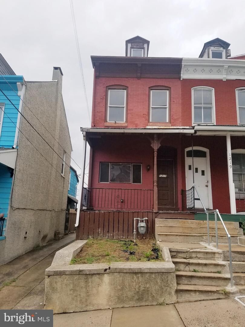 Property Photo: 1217 Green Street PA 19604