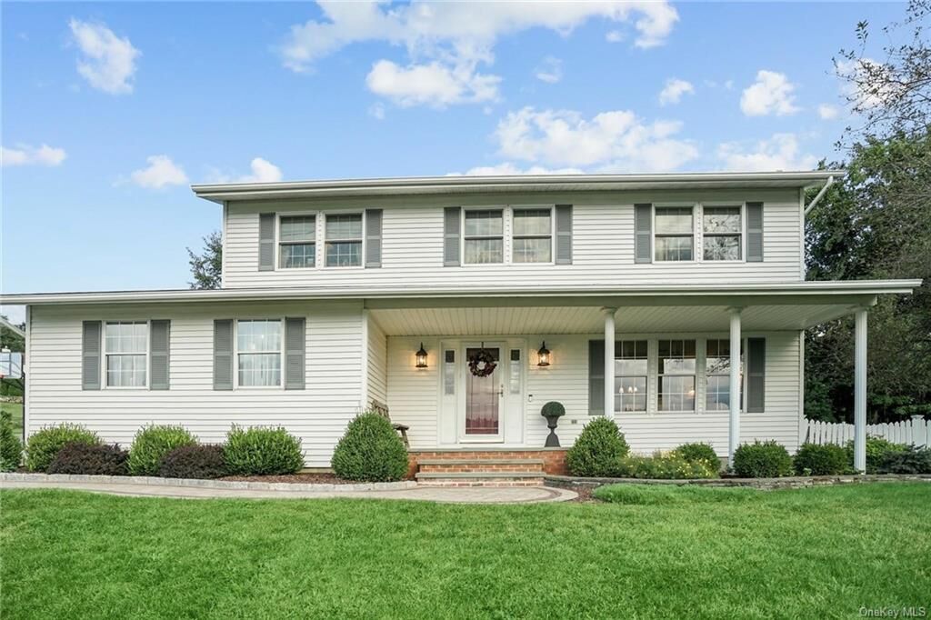 Property Photo: 5 Dawn Court NY 10918