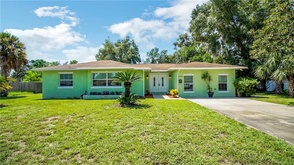 Property Photo:  2760 Eastland Road  FL 32757 