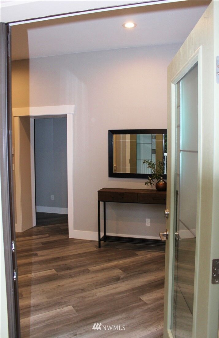 Property Photo:  4 Sugarpine Place  WA 98229 