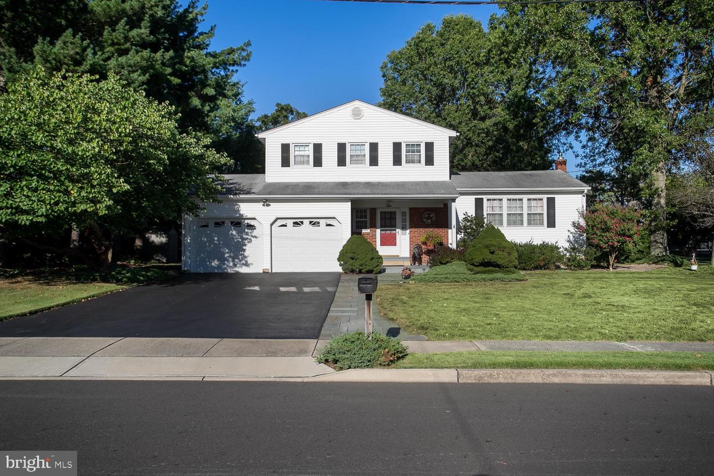 Property Photo: 10 Terrapin Lane NJ 08619