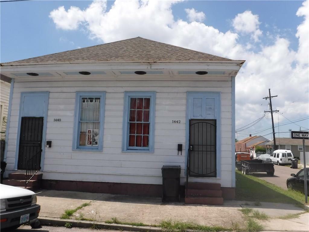 Property Photo:  1442 Frenchmen Street  LA 70116 