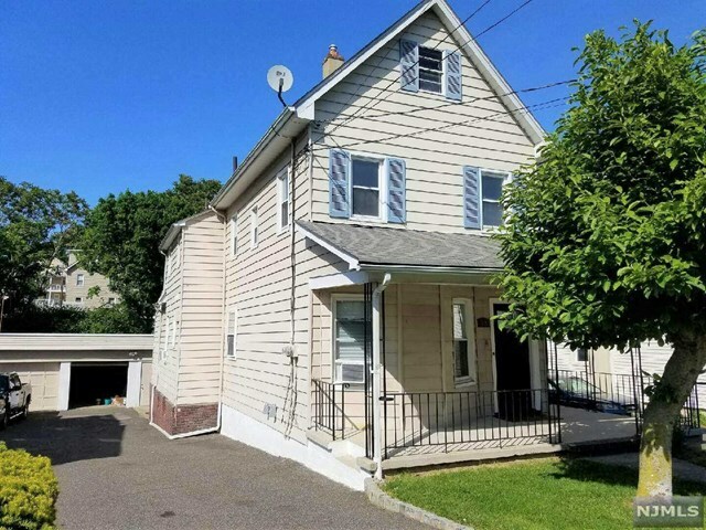 Property Photo:  38 Race Street 2nd Floor  NJ 07110 