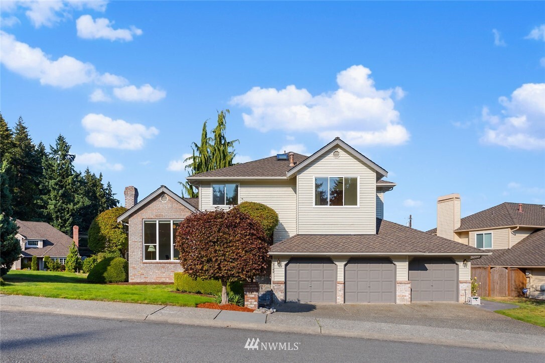 13142 NE 203rd Place  Woodinville WA 98072 photo