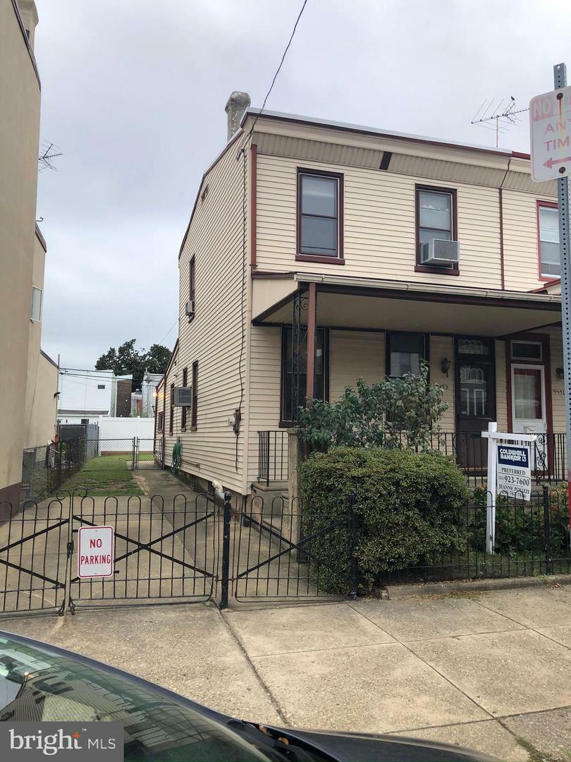 Property Photo: 4493 Edgemont Street PA 19137