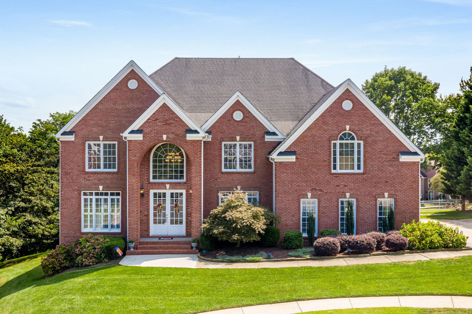 Property Photo: 6404 Beacon Pointe Circle TN 37343
