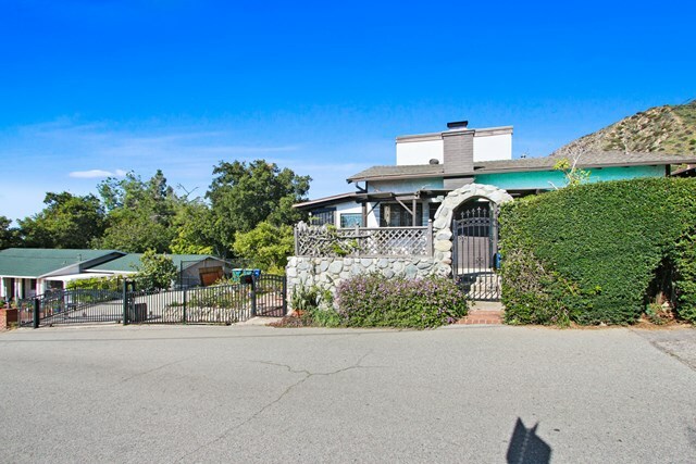 Property Photo: 621 Alta Vista Drive CA 91024