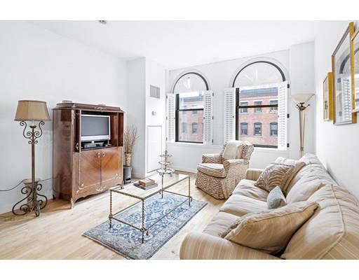 Property Photo:  346 Congress Street 505  MA 02210 