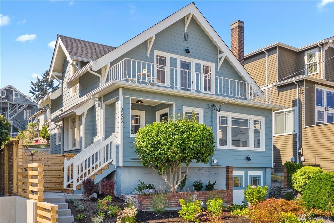 Property Photo: 3523 Bagley Ave N WA 98103