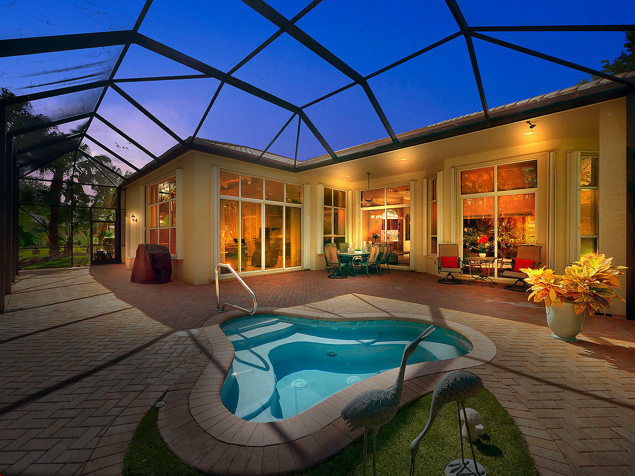 Property Photo:  8824 SE Oak Grove Terrace  FL 33455 