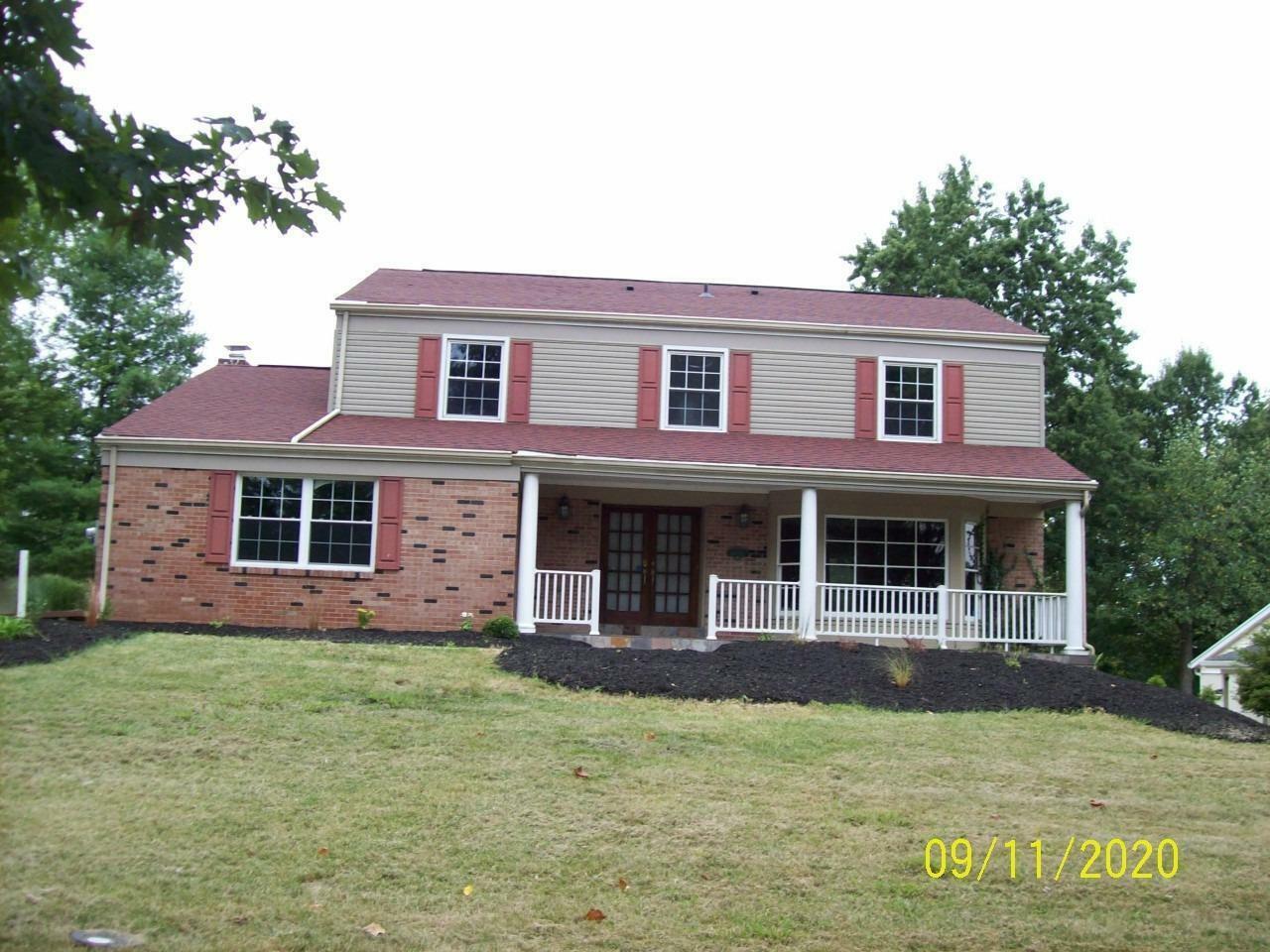 Property Photo:  10189 Winstead Ln  OH 45231 