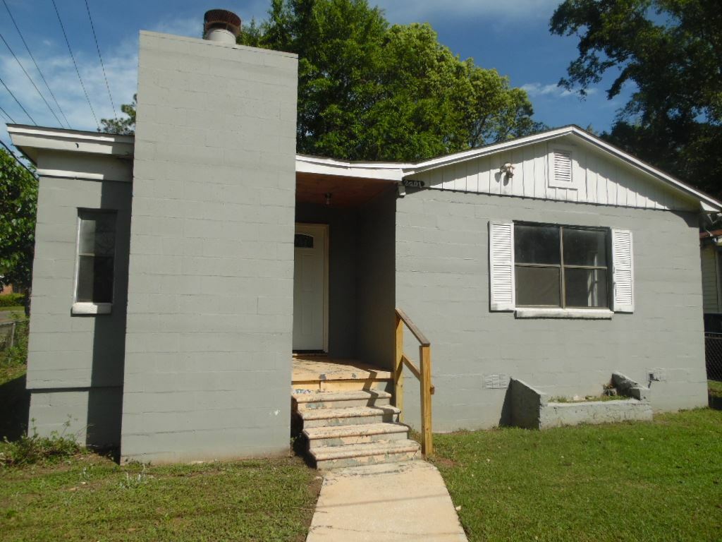 Property Photo:  2001 Daisy Street  FL 32310 