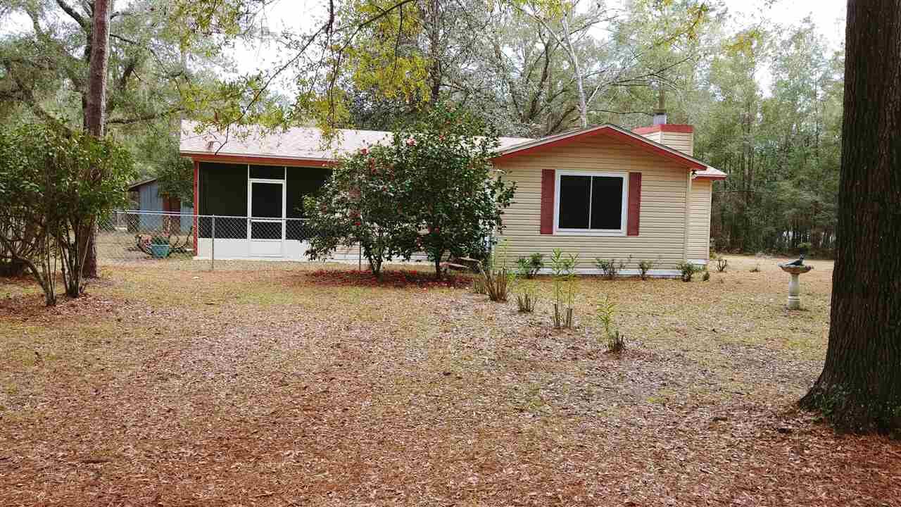 Property Photo: 16093 Bob Ellis Road FL 32310