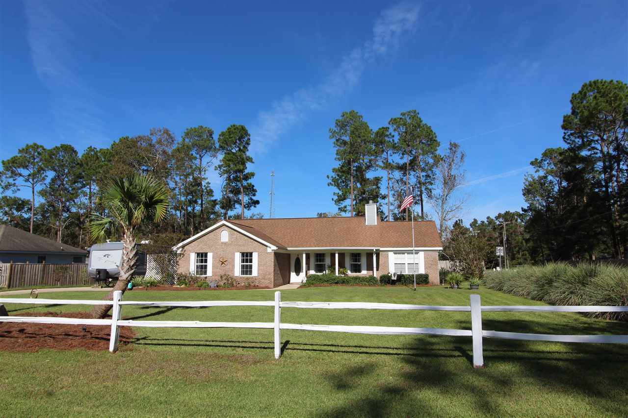 Property Photo:  4 Country Way  FL 32327 