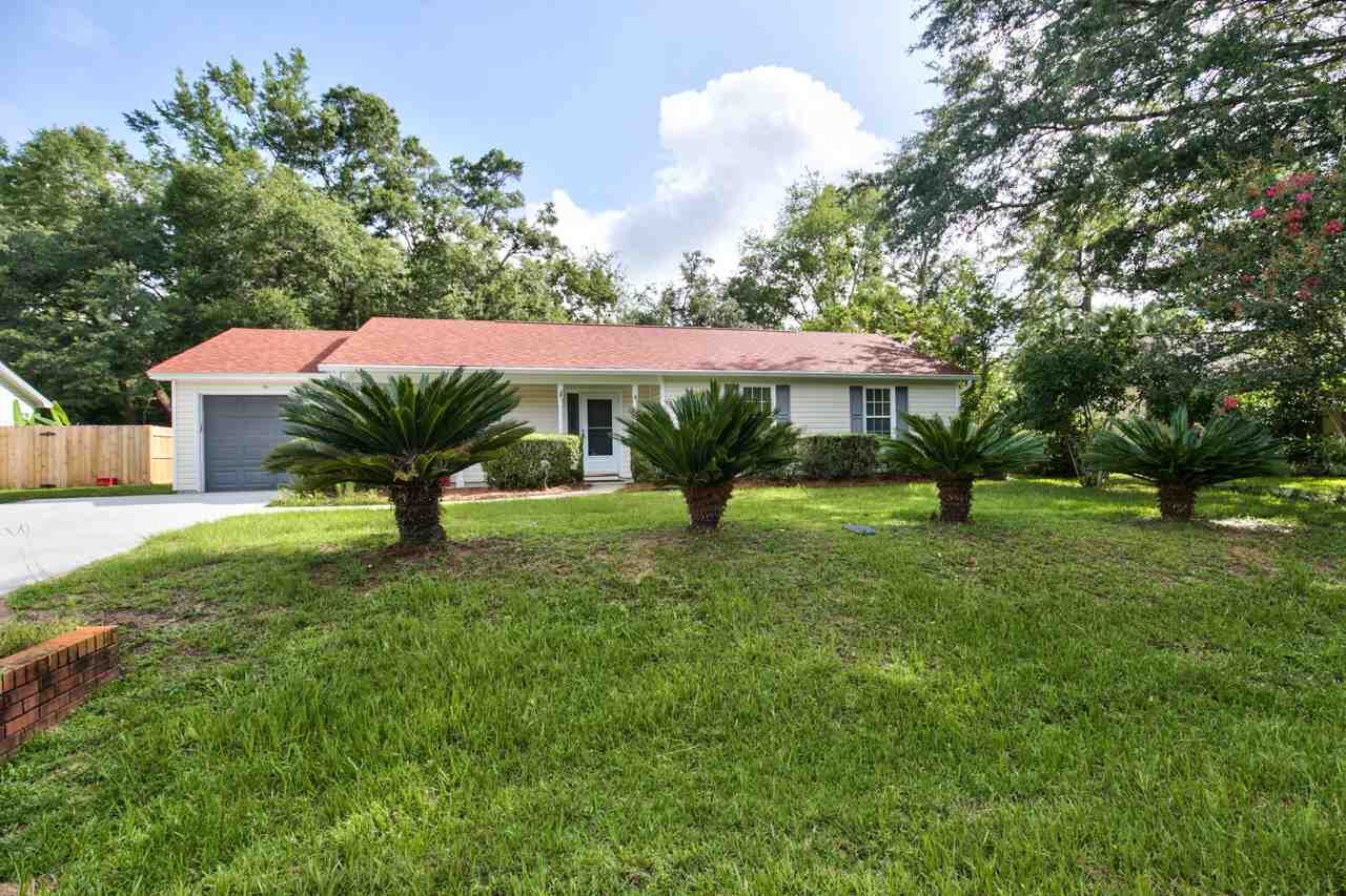 Property Photo:  1047 Lovers Lane  FL 32317 