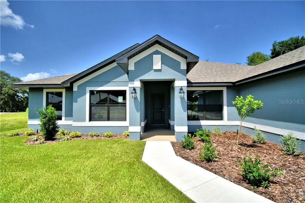 Property Photo:  13113 Summerfield Way  FL 33525 