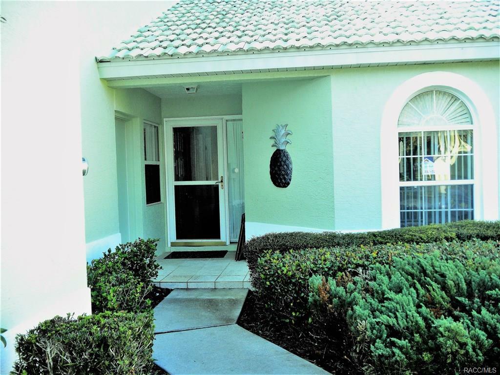 Property Photo:  822 Lanark Drive  FL 34452 