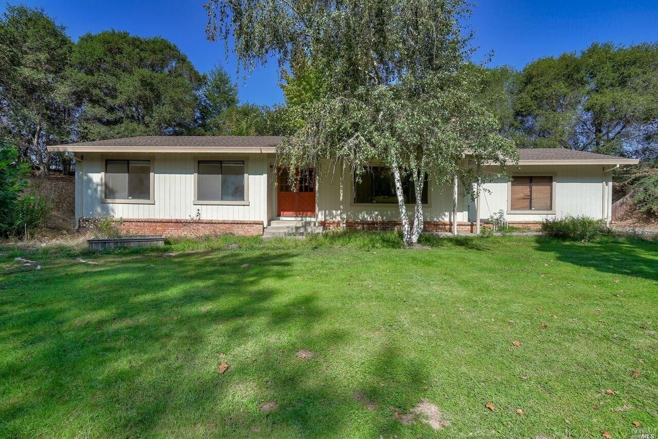 Property Photo: 2618 Scotts Right Of Way Way CA 95472