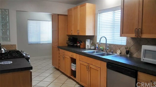 Property Photo:  812 Park Way  CA 93420 