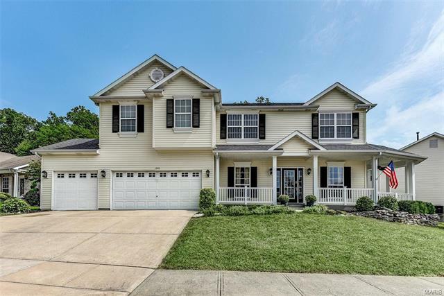 Property Photo: 1243 Lake Canyon Vw 63026