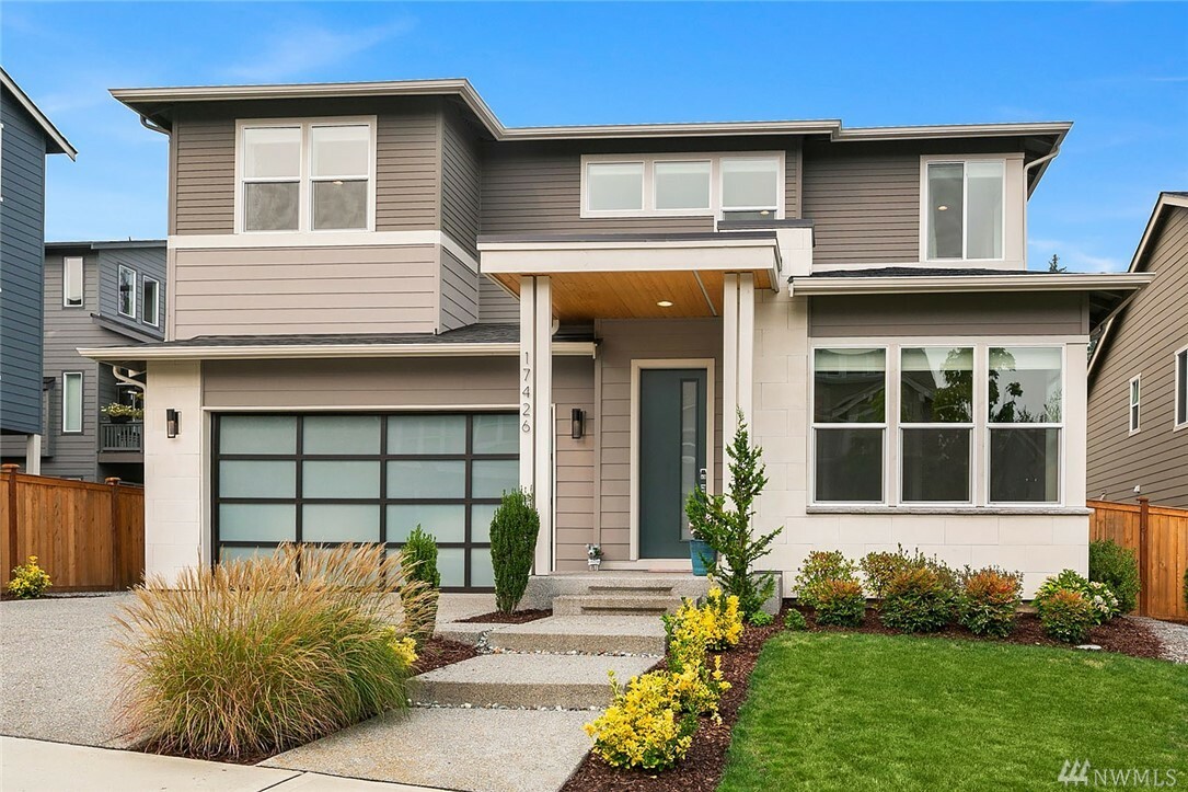 Property Photo: 17426 NE 122nd St WA 98052