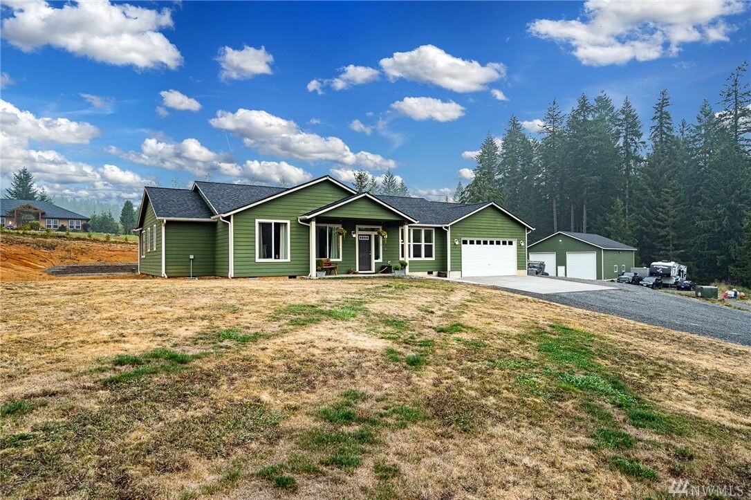 Property Photo: 134 Creekwood Lane WA 98532