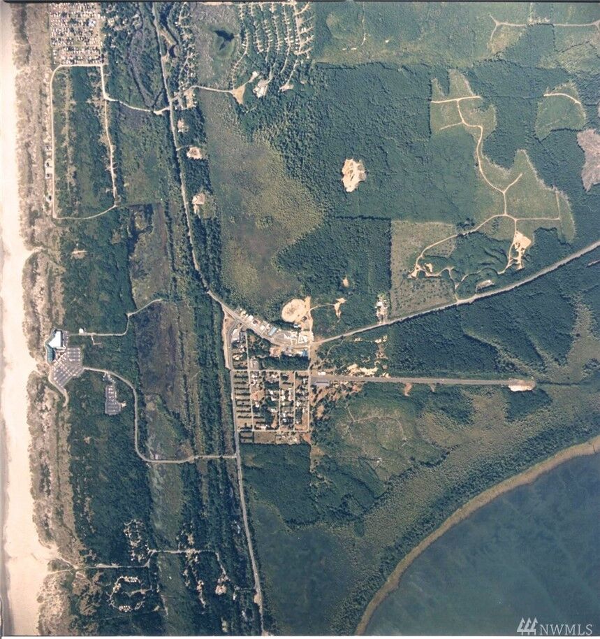 Property Photo:  1 Shamrock Wy  WA 98550 