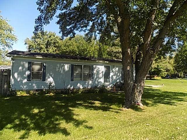Property Photo: 23995 Sunnyside Avenue IN 46516-6005