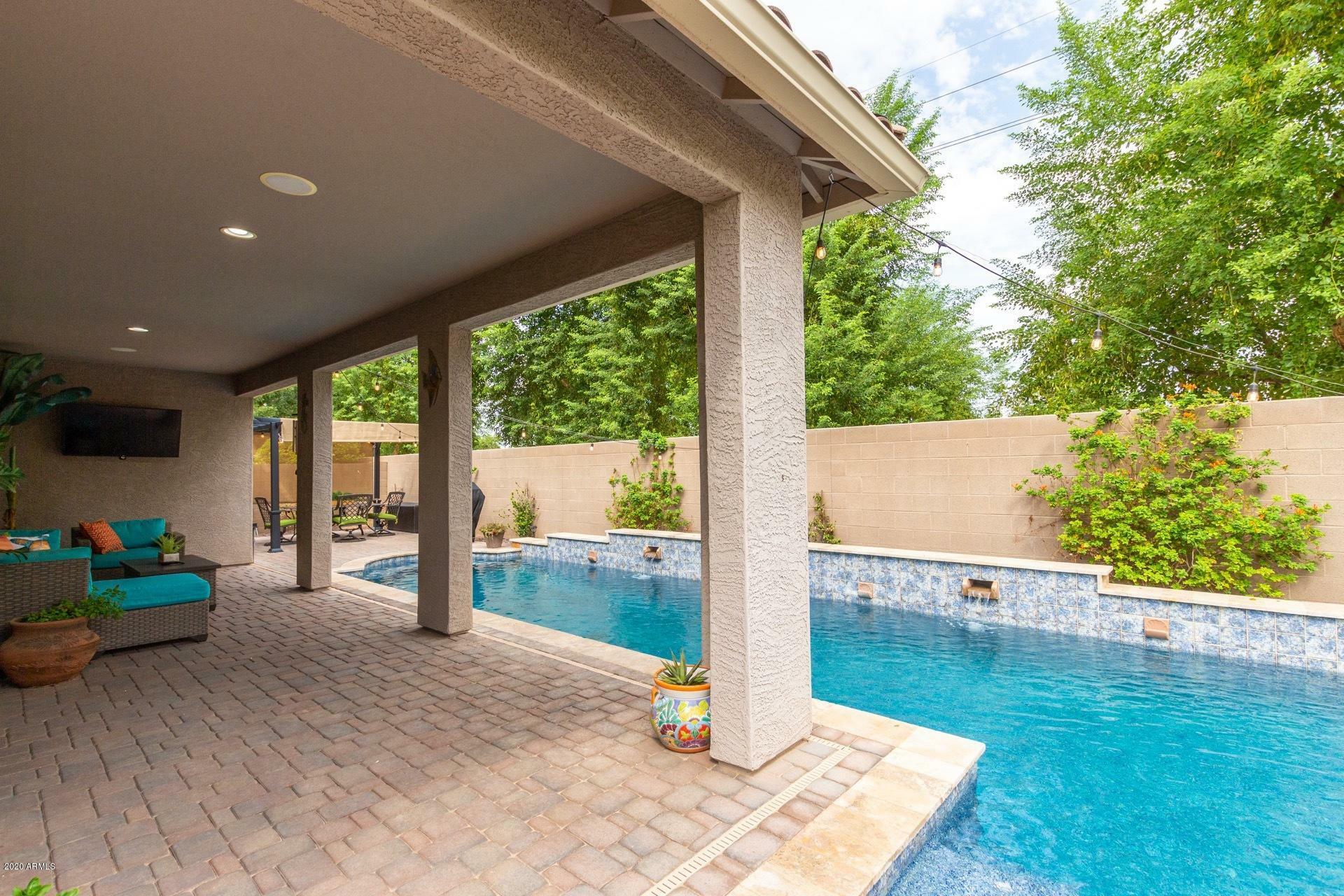 Property Photo: 15796 W Shaw Butte Drive AZ 85379