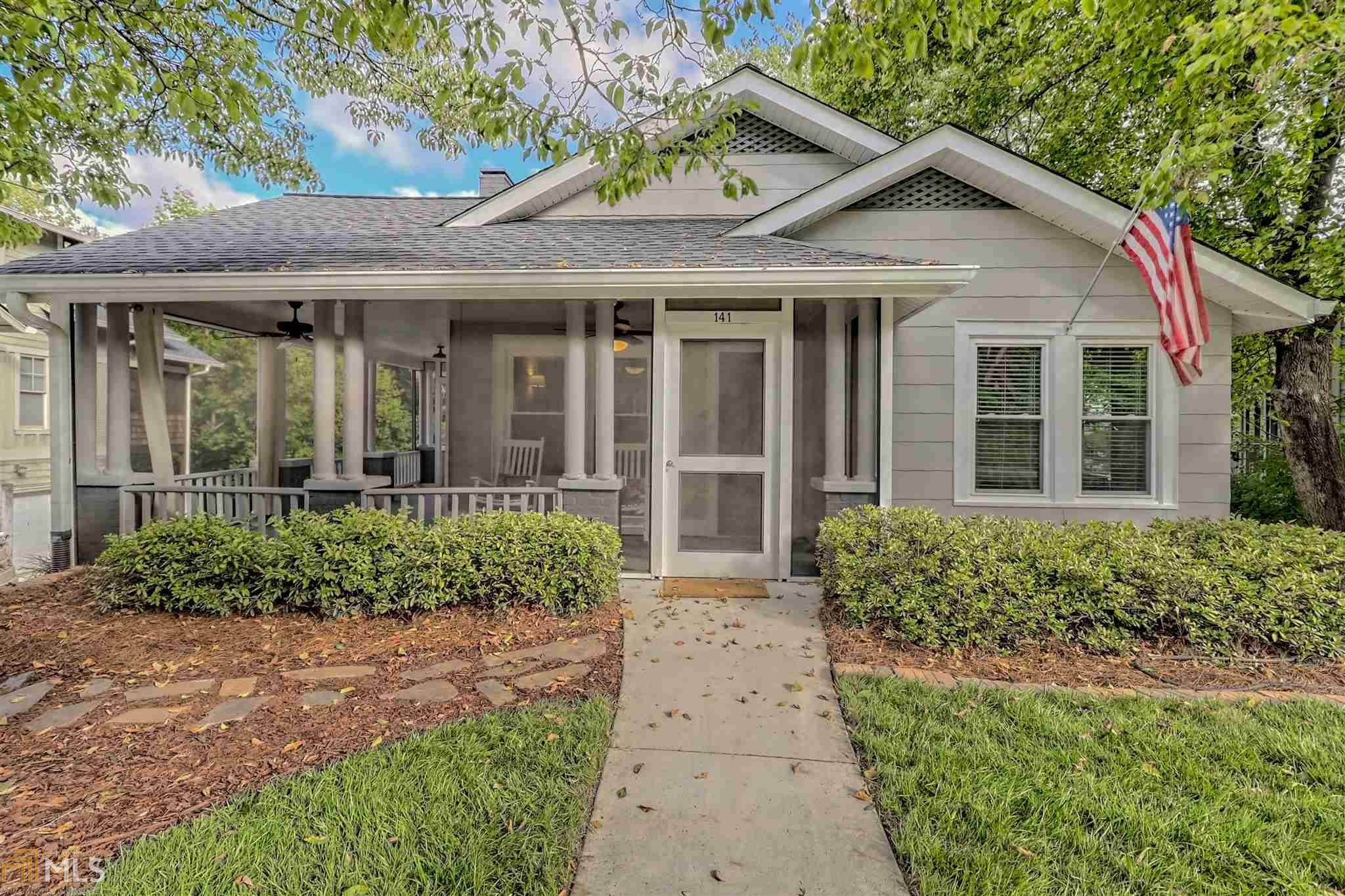 Property Photo:  141 York St  GA 30523 