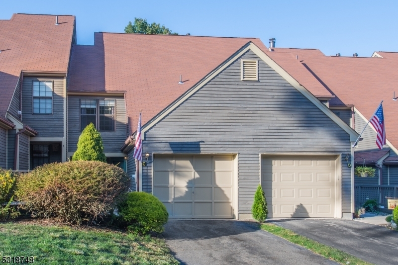 Property Photo:  20 Quincy Ln C  NJ 07480 