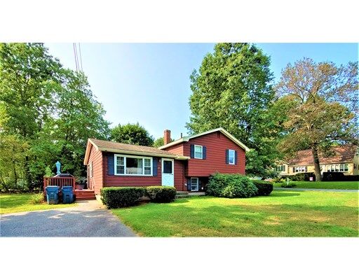 Property Photo:  25 Riverdale Ave  MA 01876 