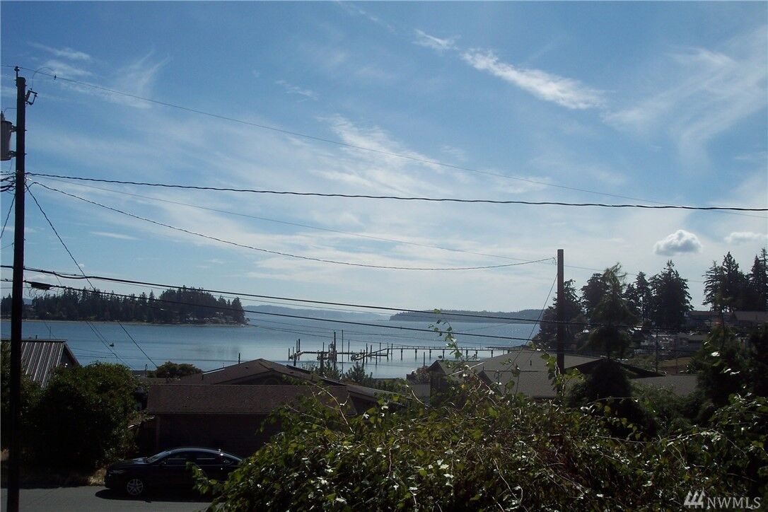 Property Photo: 4317 77th Place NW WA 98271