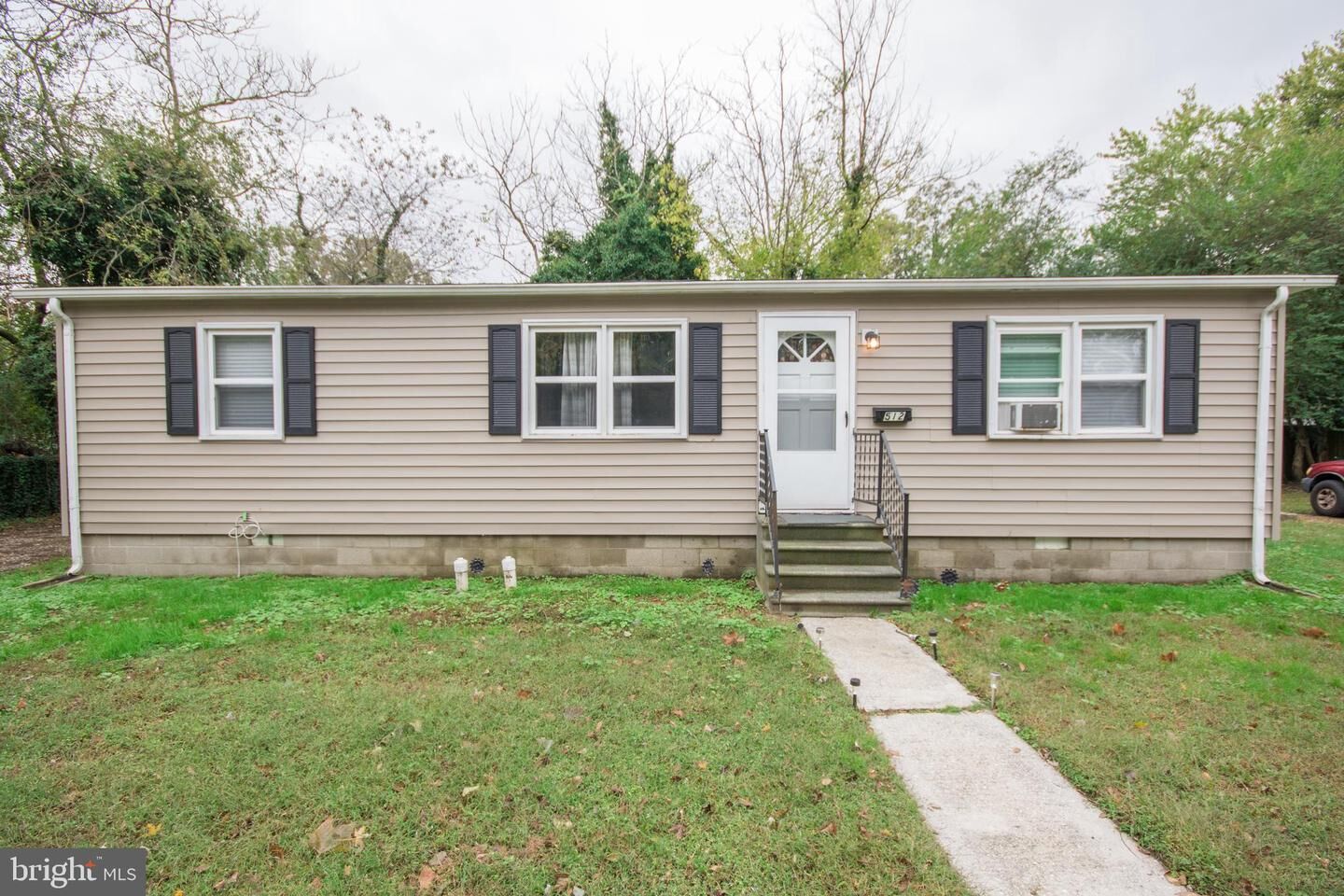 Property Photo:  512 Cedar Street  MD 21851 