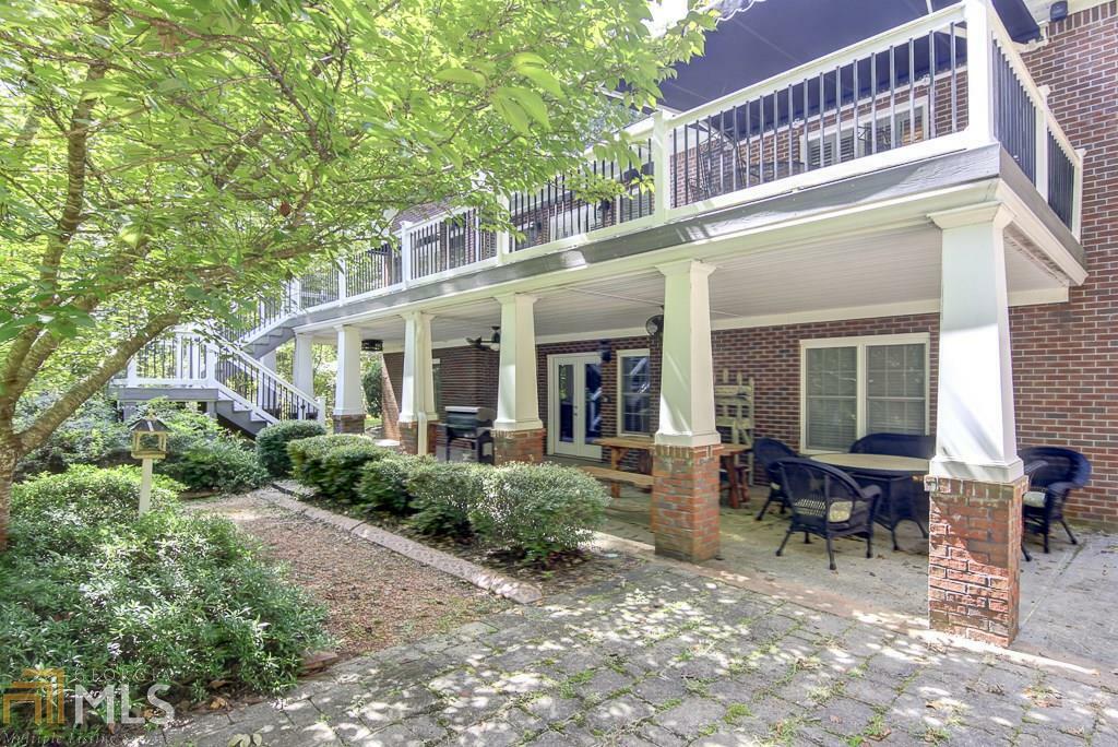 Property Photo: 394 Holbrook Road GA 30263