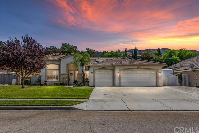 Property Photo:  13527 Mesa Crest Drive  CA 92399 