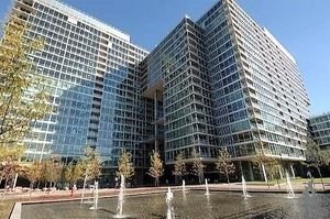 Property Photo:  9655 Woods Drive 1609  IL 60077 