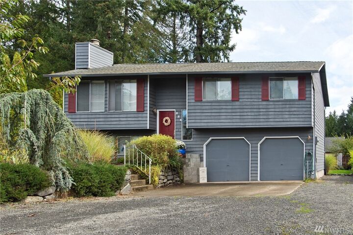 954 NW Selbo Rd  Bremerton WA 98311 photo
